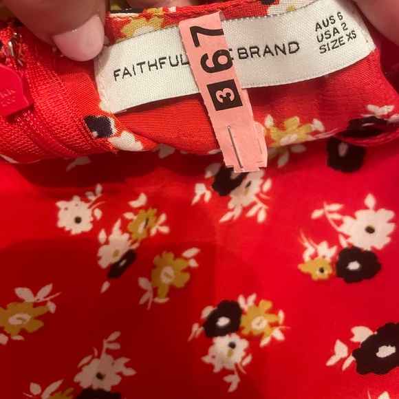 GIFT W PURCHASE ! Faithfull The Brand Floral Dress XS - Picture 3 of 3